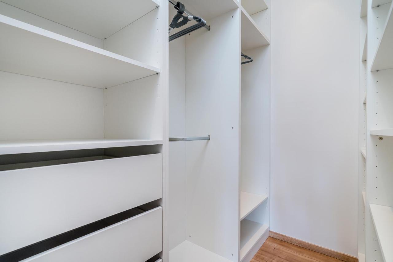 Apartment Days - Bright - Fast Wifi - Quiet Area Prag